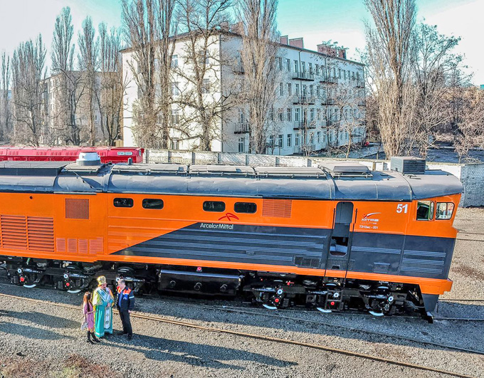 На миколаївському підприємстві повністю модернізували локомотив. Фото надав автор